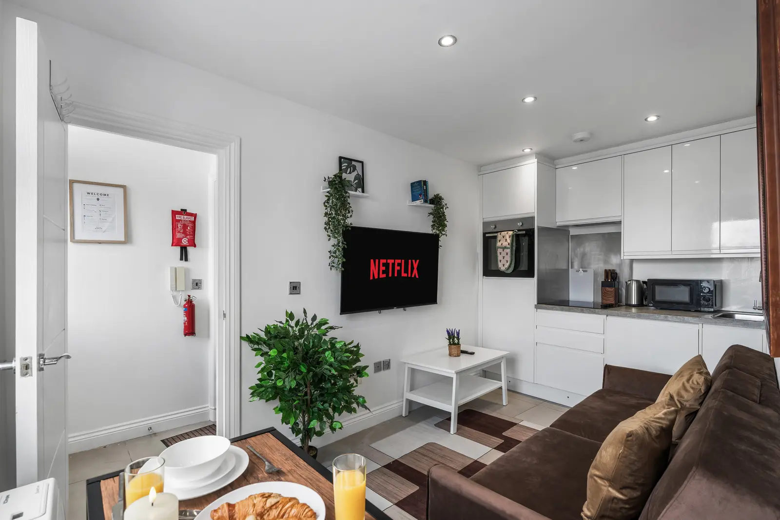 Top Floor 1BR Brighton City Flat | Lift Access + Free Parking